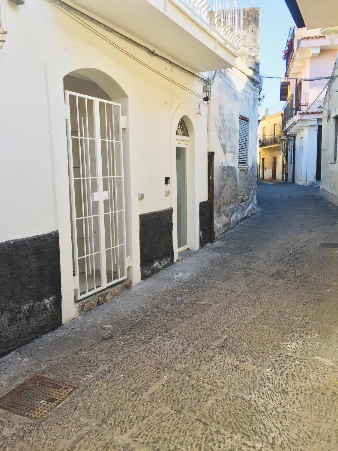 Apartmán Casa Abbatuzzu Acireale Exteriér fotografie